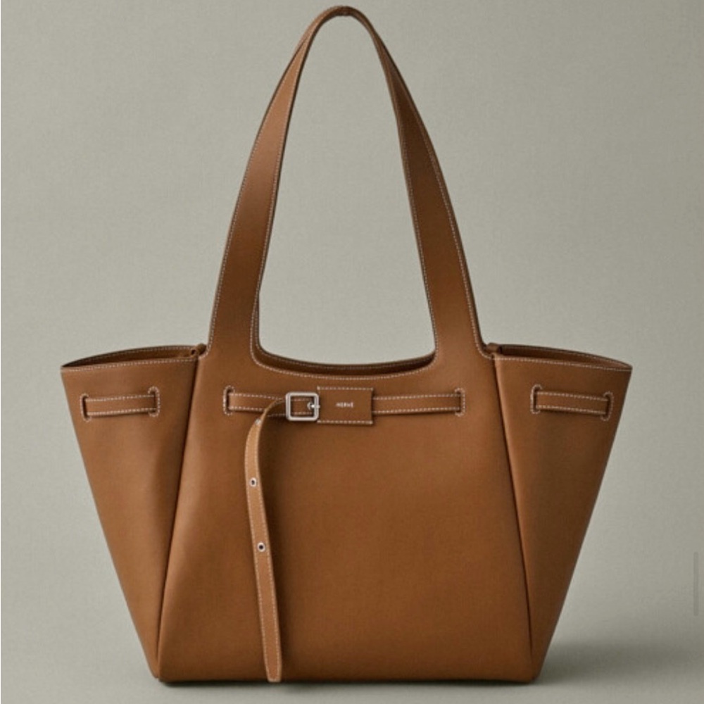 NWT Tan Leather Tote (fits laptop)